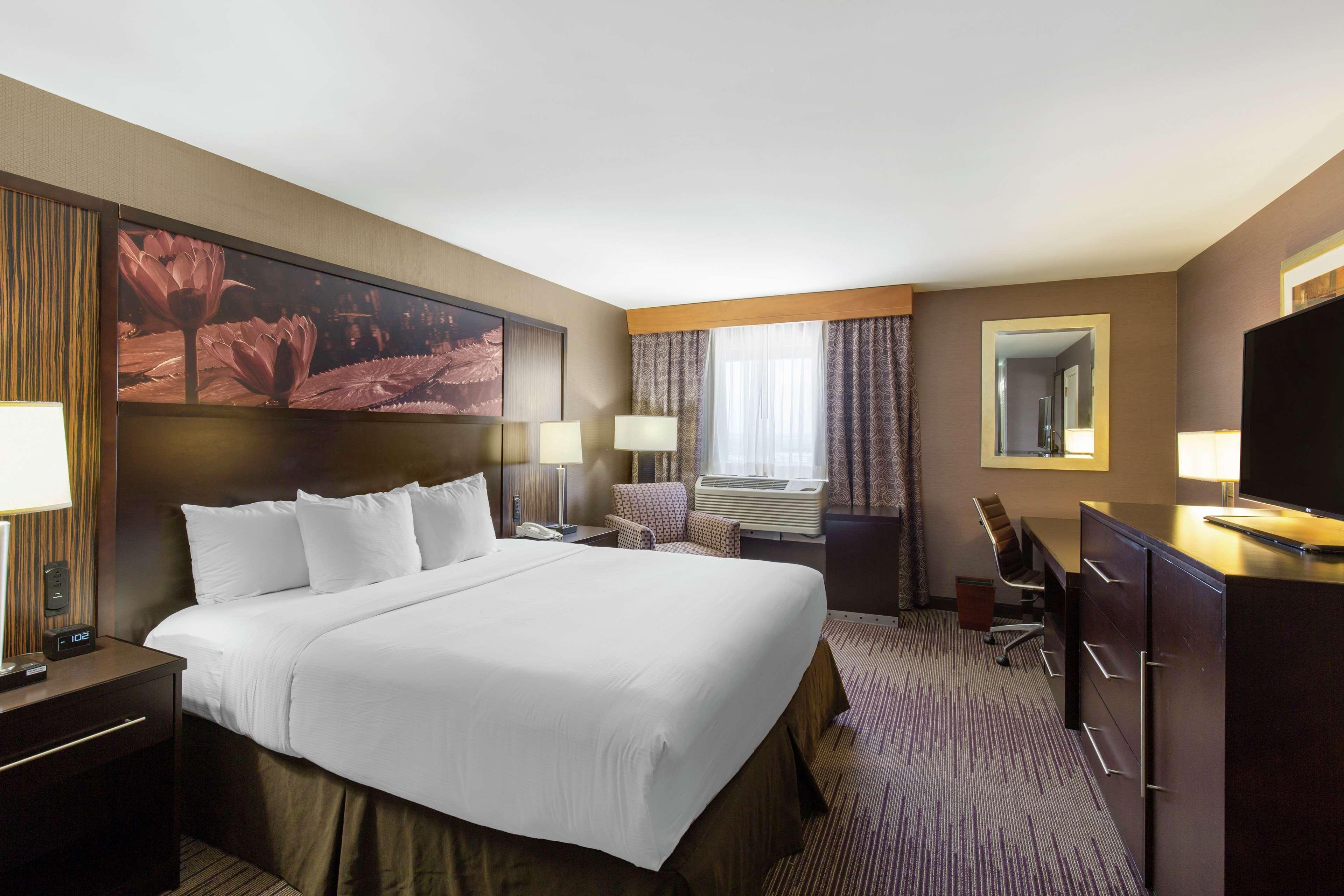 Doubletree By Hilton Downtown Wilmington - Legal District Экстерьер фото