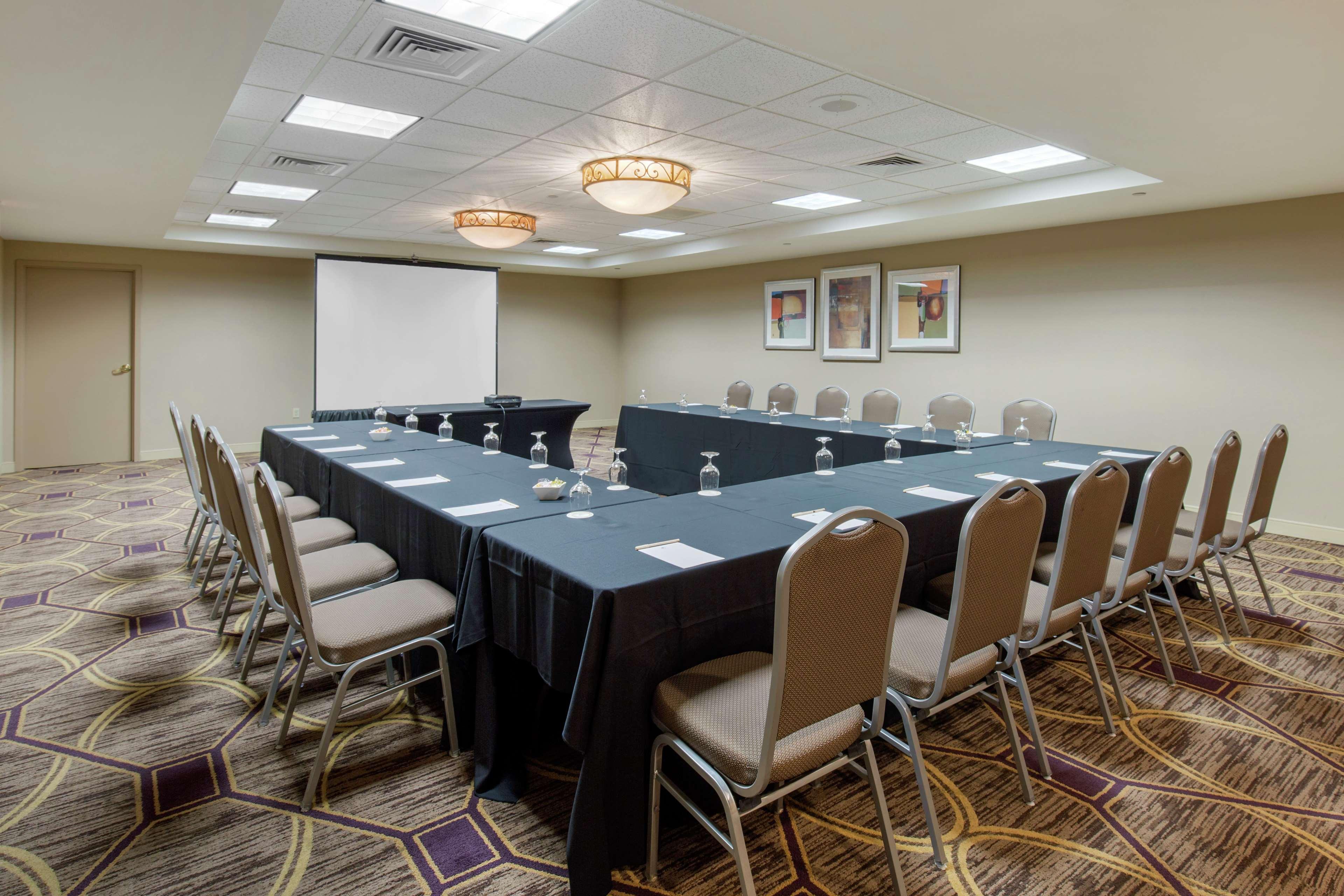 Doubletree By Hilton Downtown Wilmington - Legal District Экстерьер фото